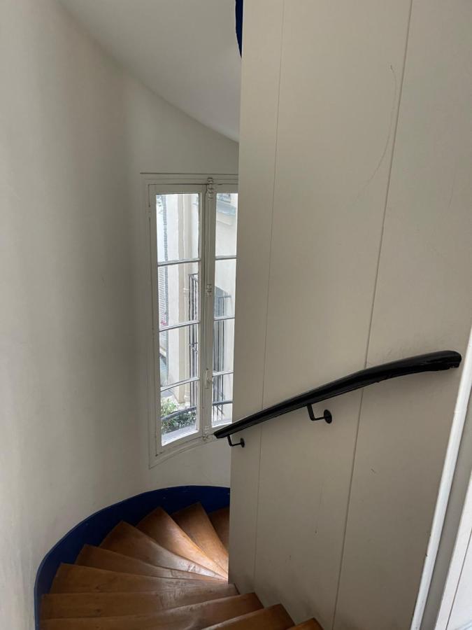 Le Nid Douillet De Patricia Apartment Paris Exterior photo